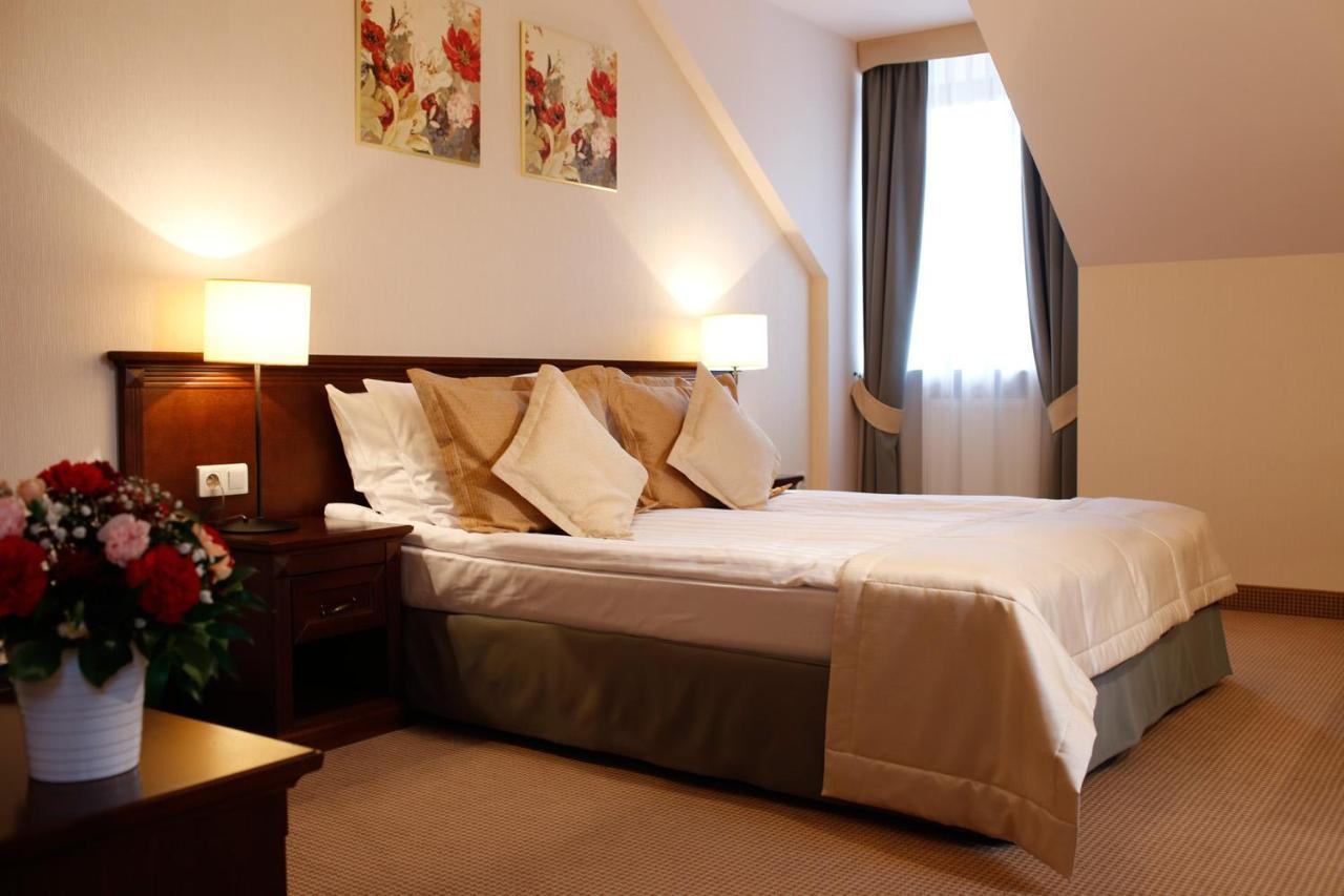Hotel Nowodwory Ciechanowiec Εξωτερικό φωτογραφία