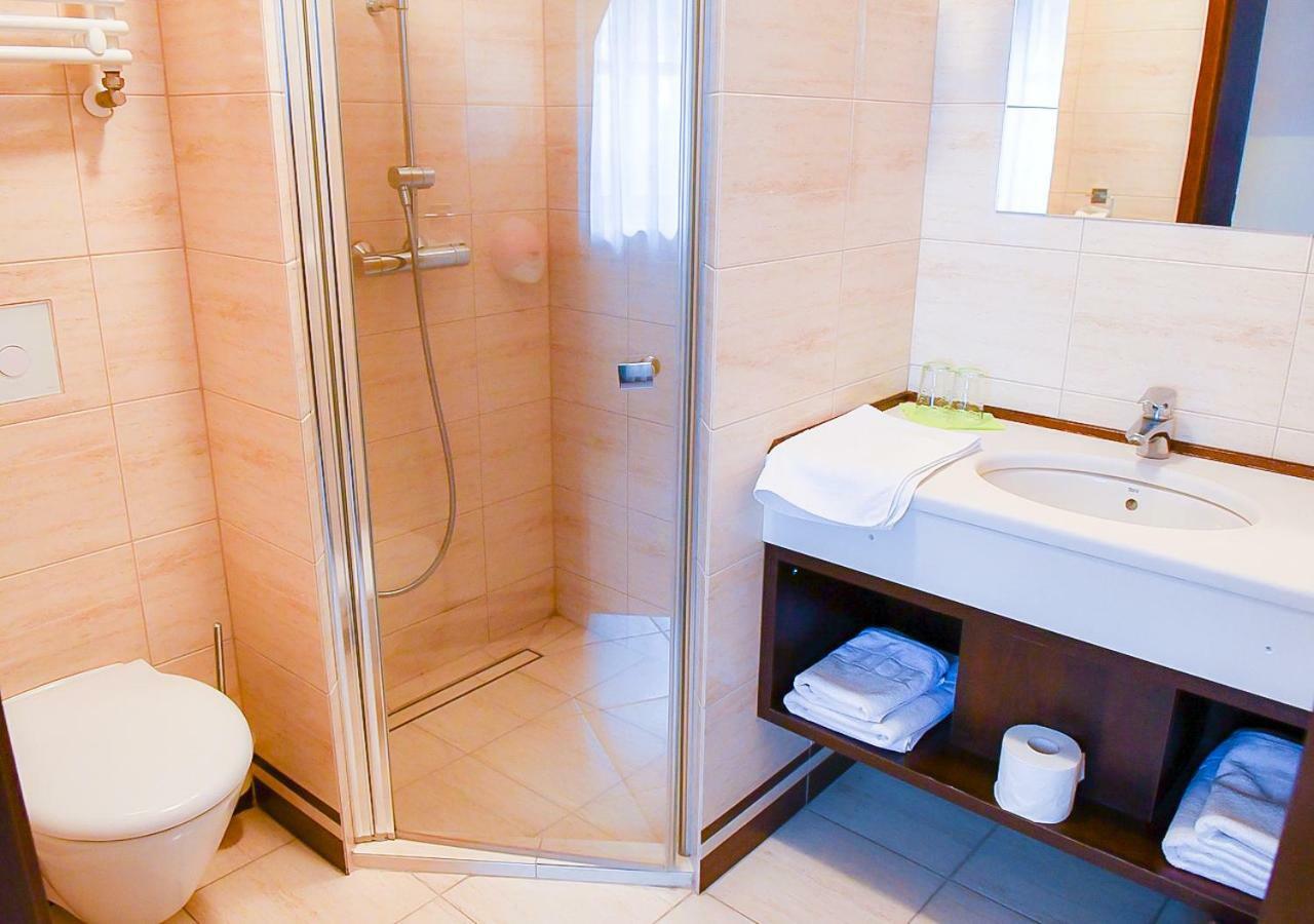 Hotel Nowodwory Ciechanowiec Εξωτερικό φωτογραφία